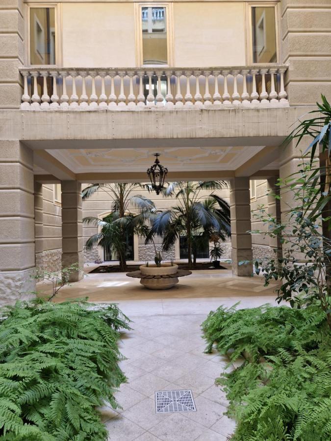 Tamborino Terrace Apartment - Salento Apartments Collection Лечче Экстерьер фото
